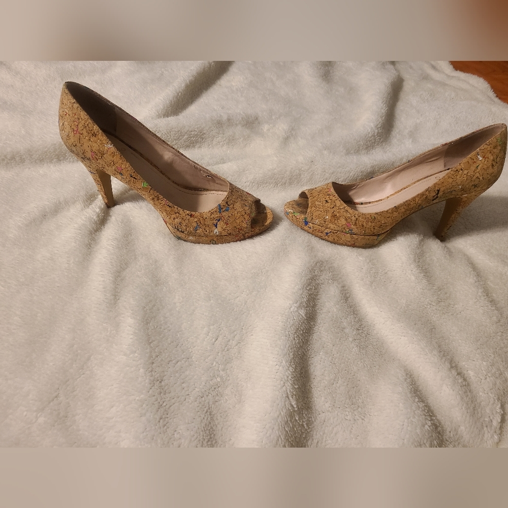 Vince Camuto cork peep toe heels
